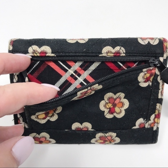 Vera Bradley Pirouette Print Trifold Wallet - Picture 3 of 8